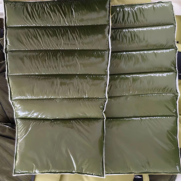 How We Transform Creativity into the Customized Puffy Bags